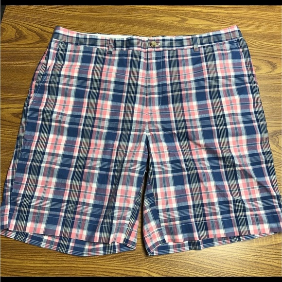 Vineyard Vines Blue and Pink Flat Front Shorts - Picture 1 of 5